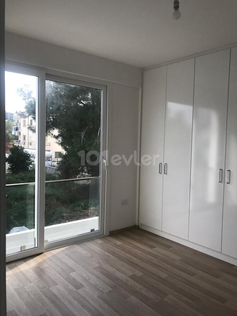 Flat For Sale in Aşağı Girne, Kyrenia