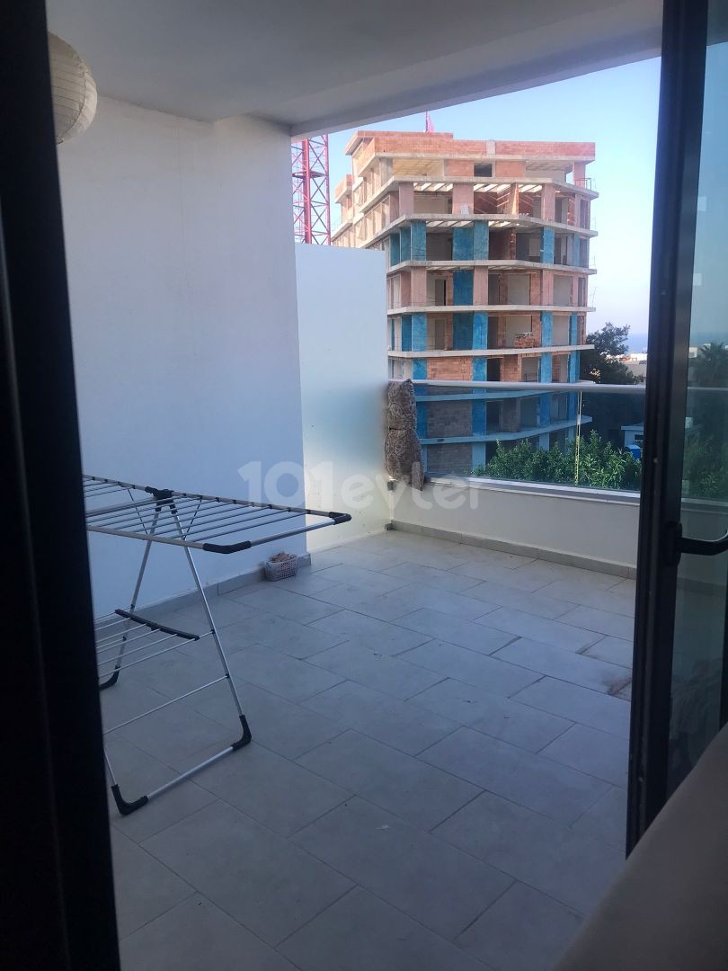 Girne Merkezde Satılık 2+1 Daire