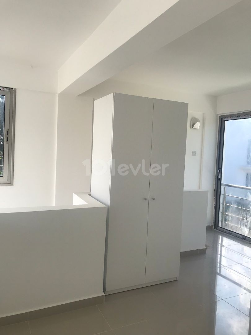 Flat For Sale in Karaoğlanoğlu, Kyrenia