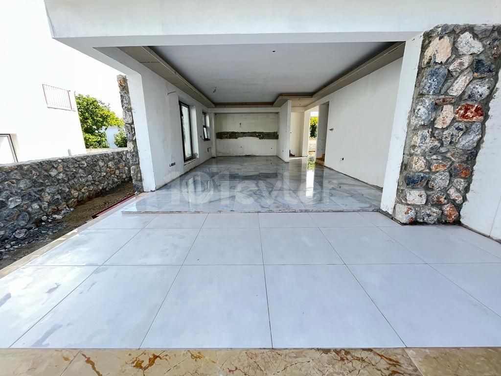 Villa For Sale in Karaoğlanoğlu, Kyrenia