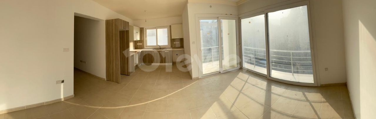 2+1 Flat For Sale In The Center Of Kyrenia