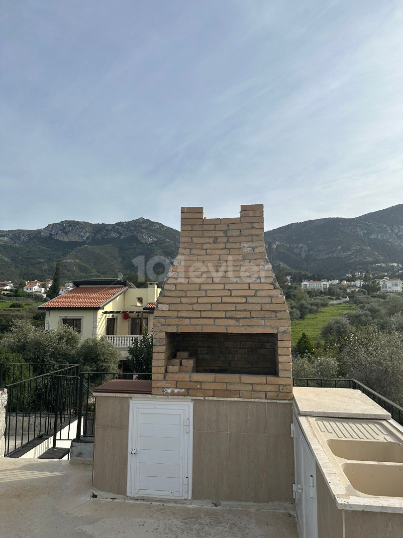 Girne Ozanköy Satılık Lüks Villa