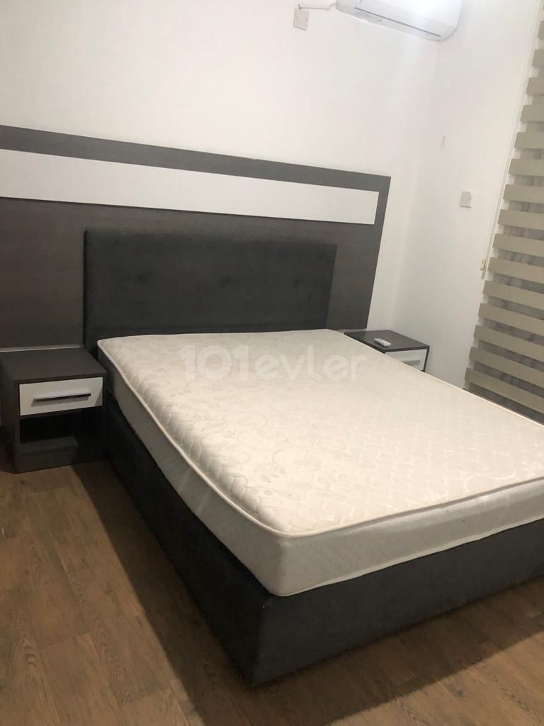 Girne Merkezde Kiralık 2+1 Daire