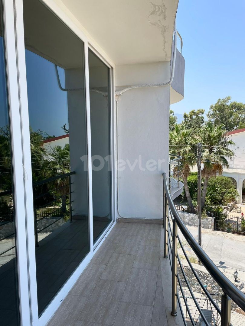 Girne Karaoğlanoğlunda 1+1 Denize Sıfır Satılık Daire