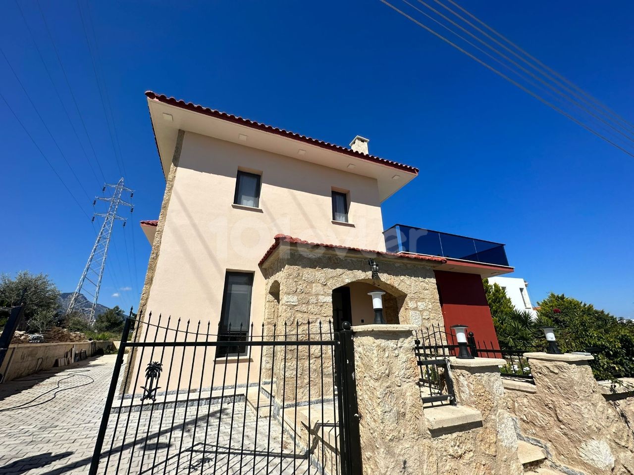 4+1 Villa zum Verkauf in Çatalköy, Kyrenia