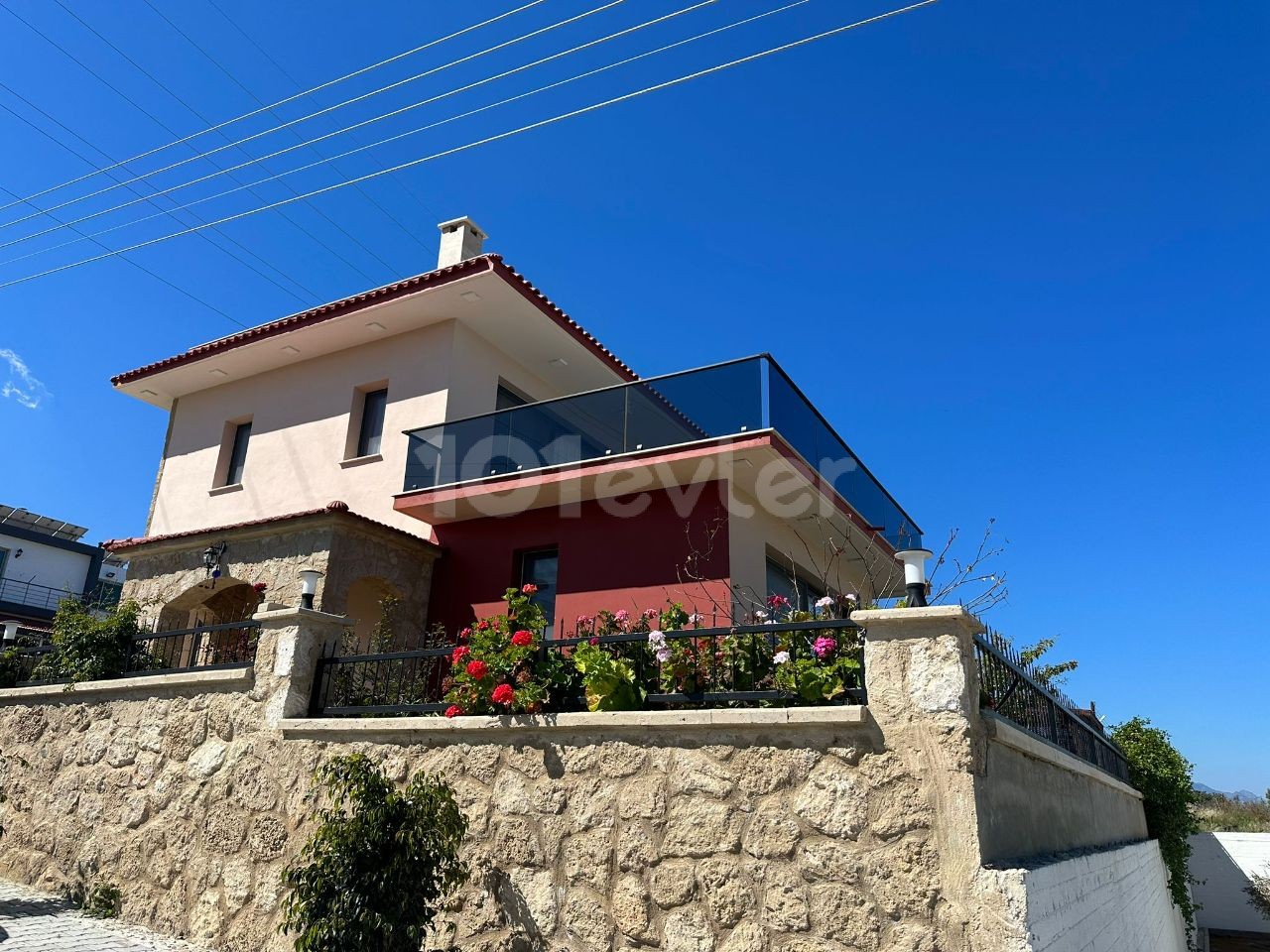 4+1 Villa zum Verkauf in Çatalköy, Kyrenia