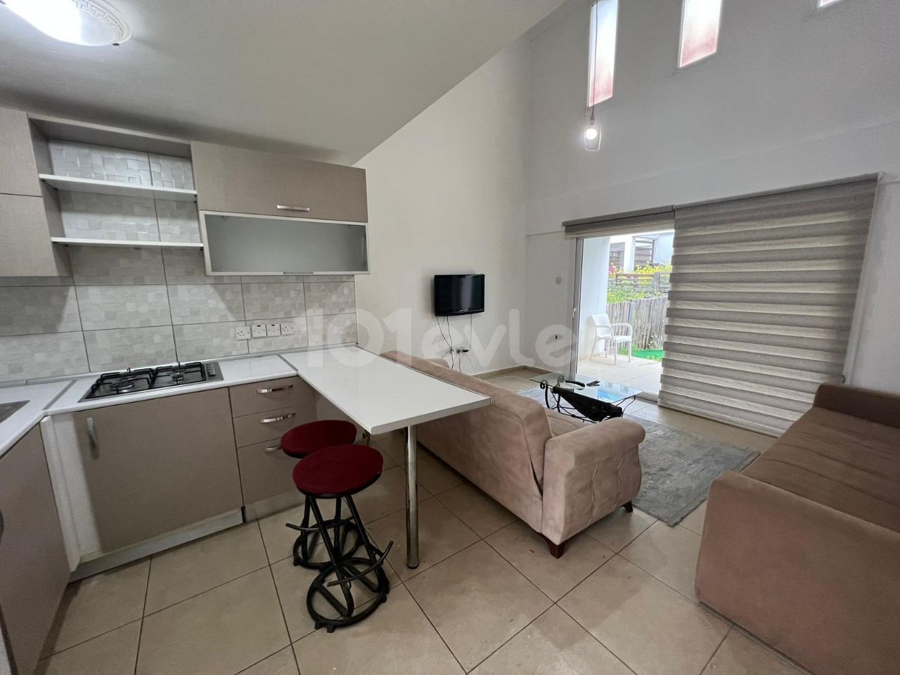 Zu verkaufen 1+1 Wohnung in Karaoglanoglu, Kyrenia