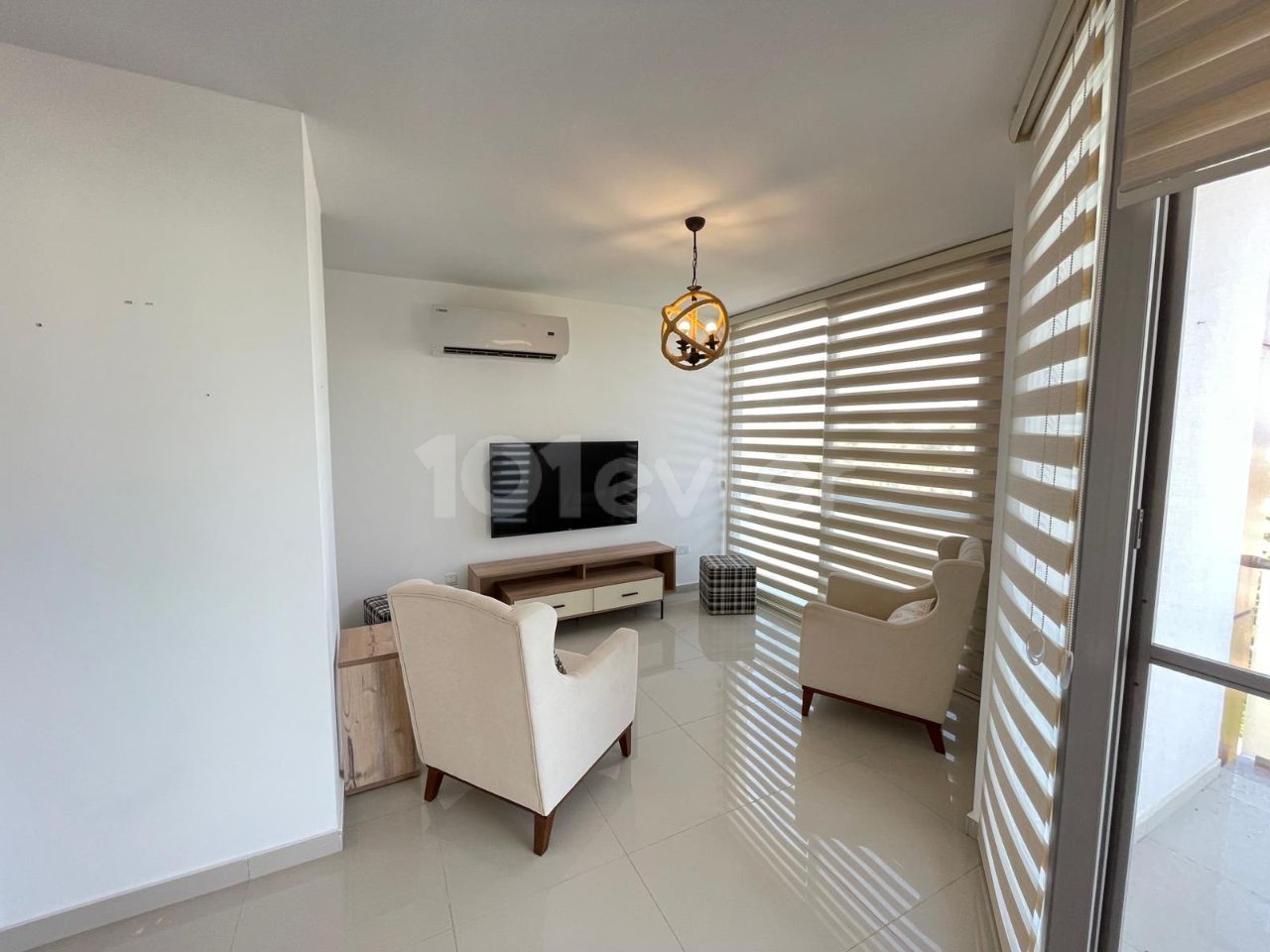 Zu verkaufen Duplex 3+1 Penthouse in Kyrenia Zentrum