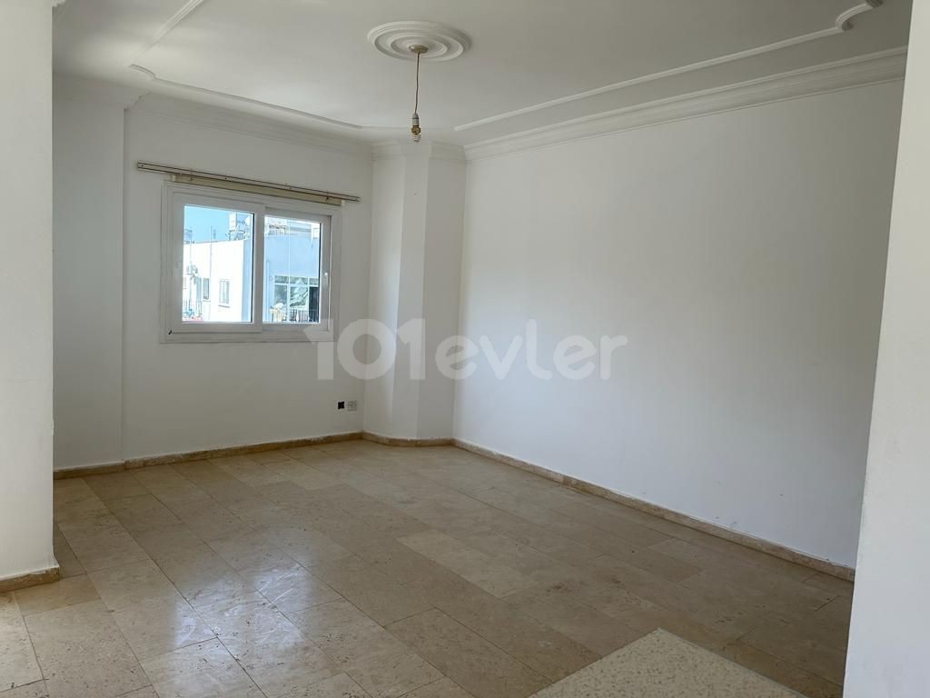 3+1 Flat For Sale In The Center Of Kyrenia