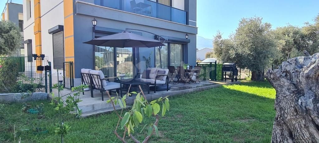 Girne Çatalköy de Satılık 3+1 Villa