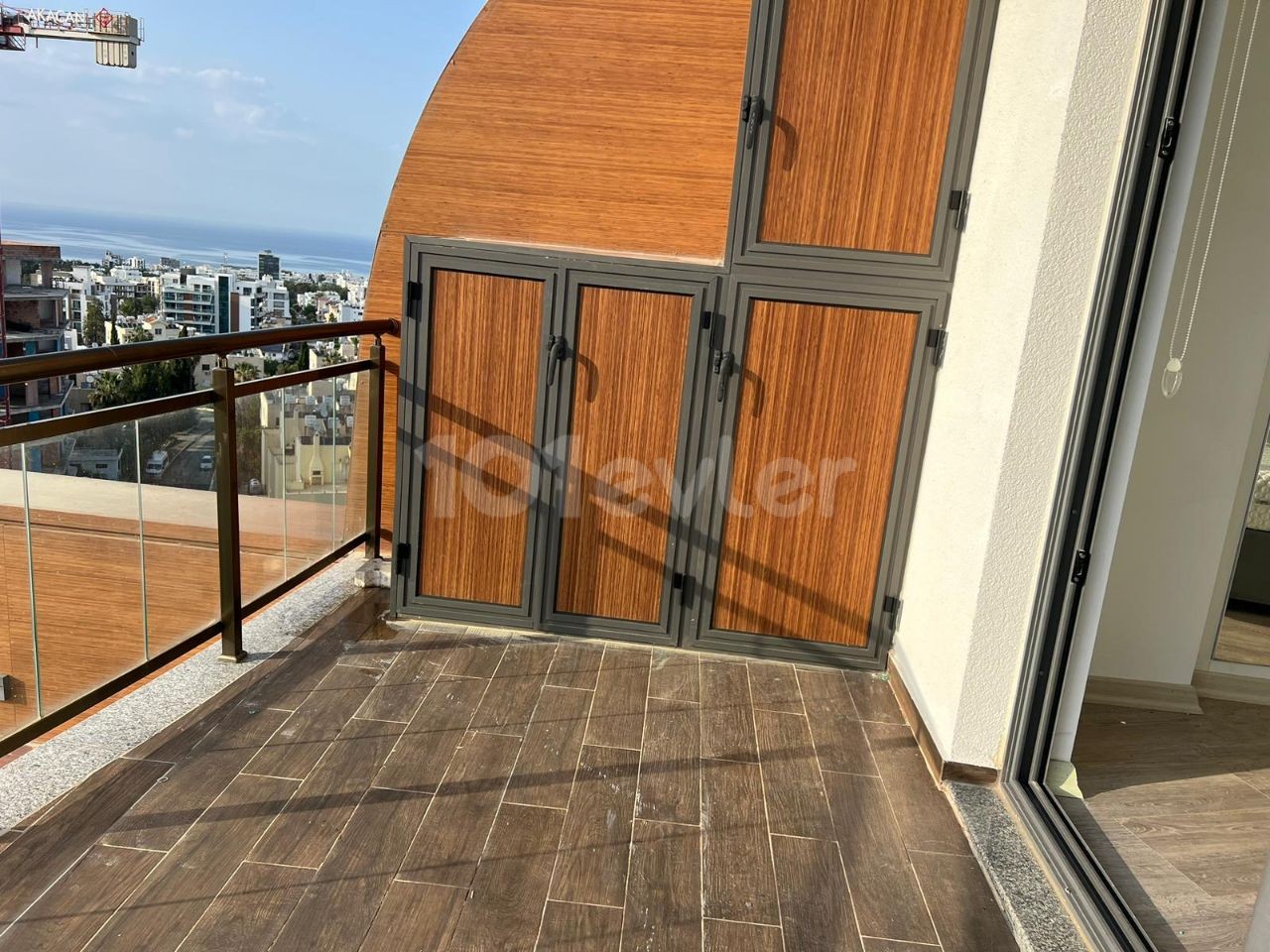 Girne Merkezde Kiralık 2+1 Penthouse