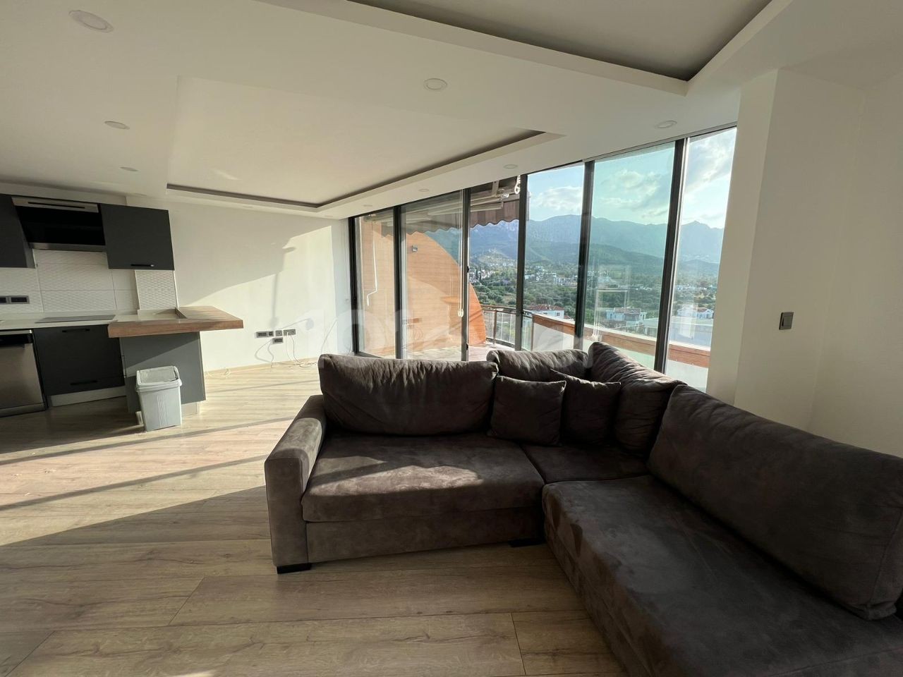 Penthouse Mieten in Girne Merkez, Kyrenia