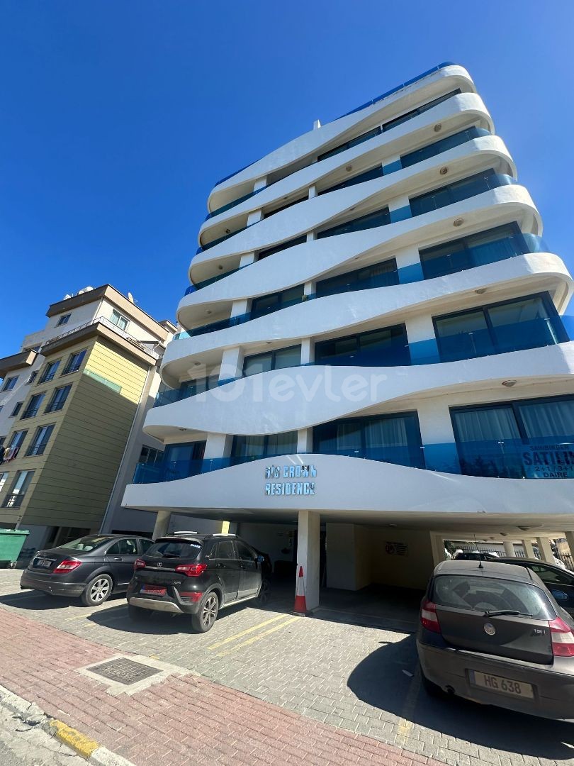 2+1 Wohnung zum Verkauf im Kyrenia Center