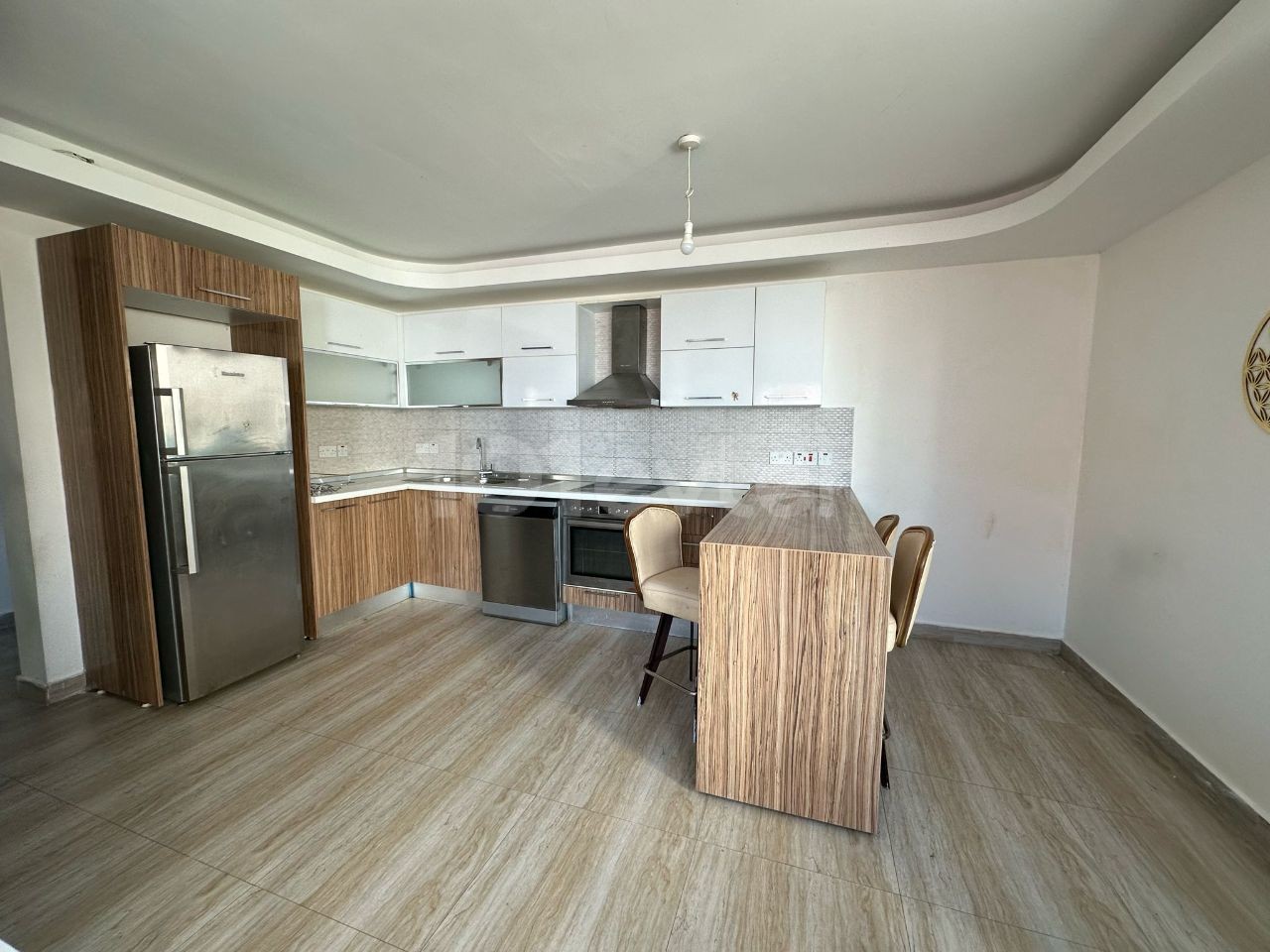 2+1 Flat for Sale in Kyrenia Center