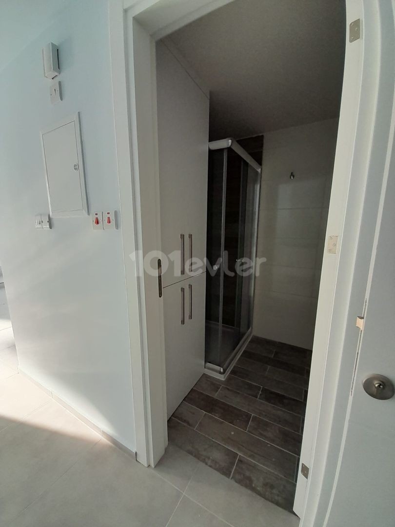 Studio flat with sea view in Iskele Bosphorus