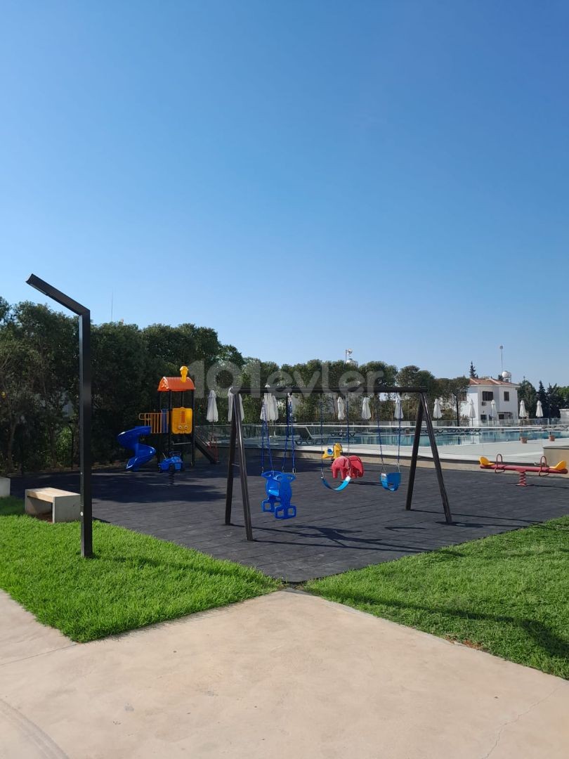 Wohnung ZU VERMIETEN mit Meerblick in Iskele Bosporus