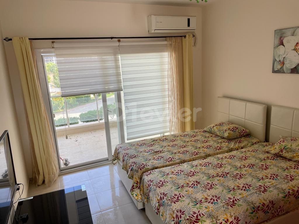 Komplett möbliertes Studio-Apartment im Caesar Resort, monatliche Zahlung