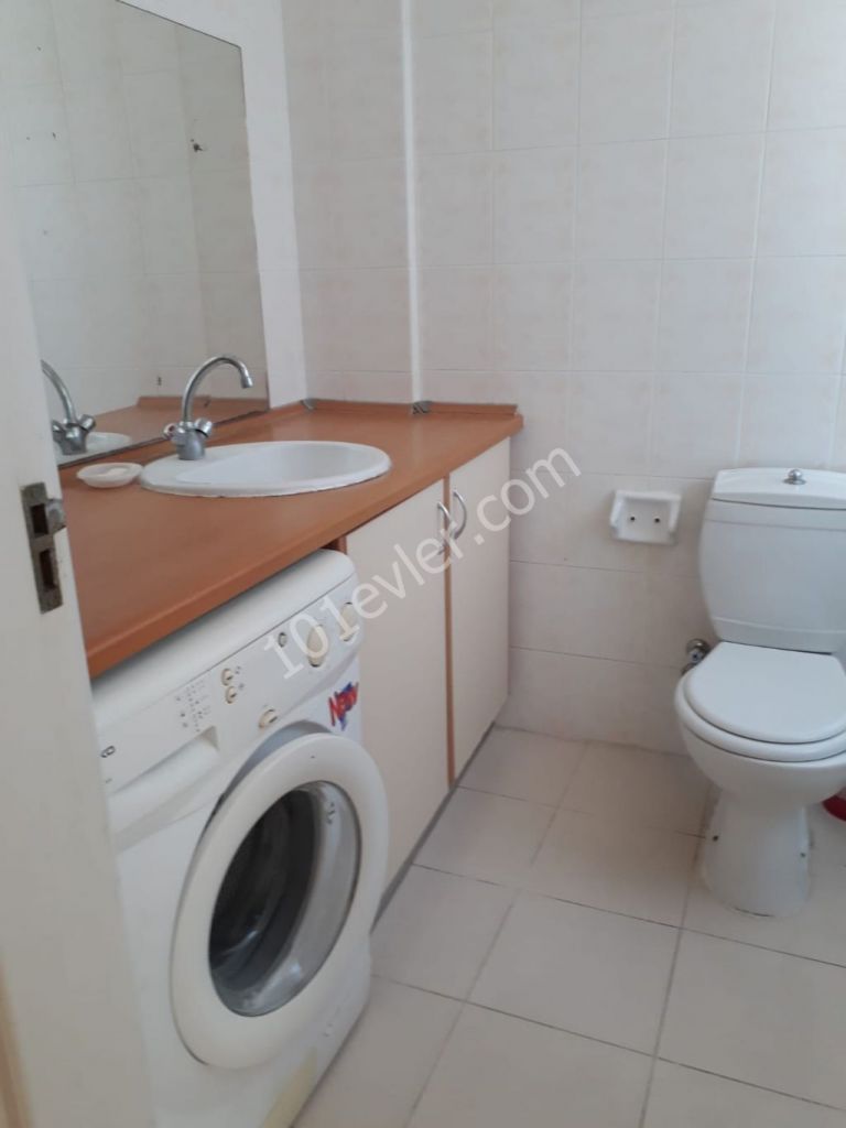 2 bedroom flat to rent in Kyrenia City Center