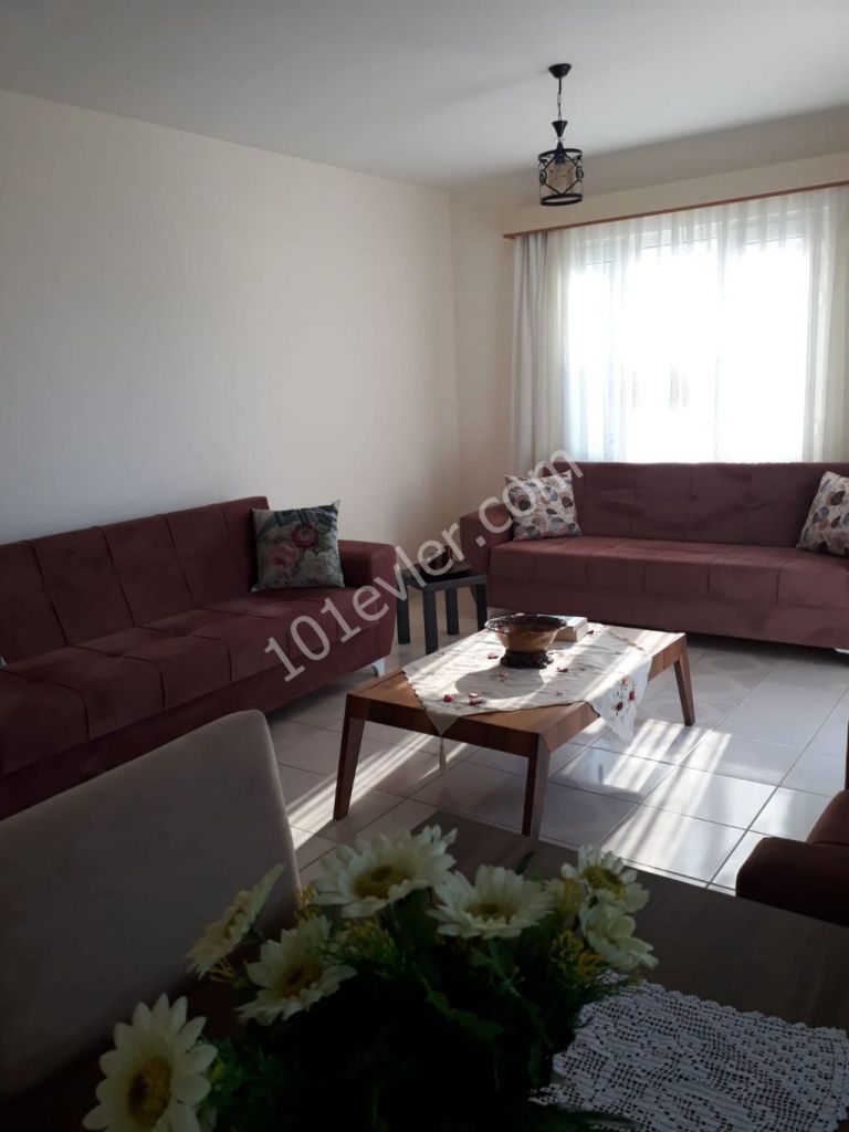 2 bedroom flat to rent in Kyrenia City Center