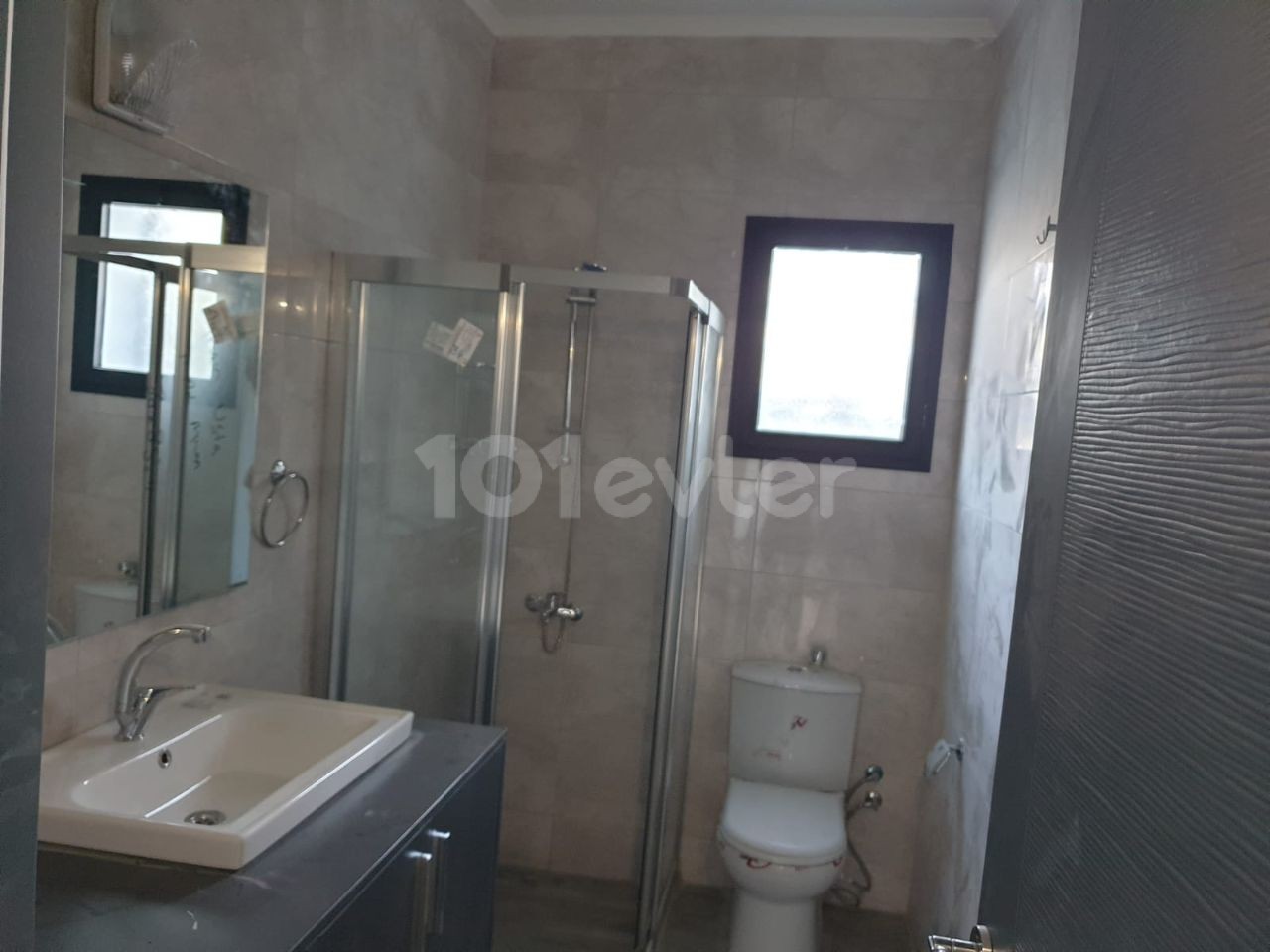 2+1 LUXURIOUS FLAT FOR SALE IN LAPTA REGION