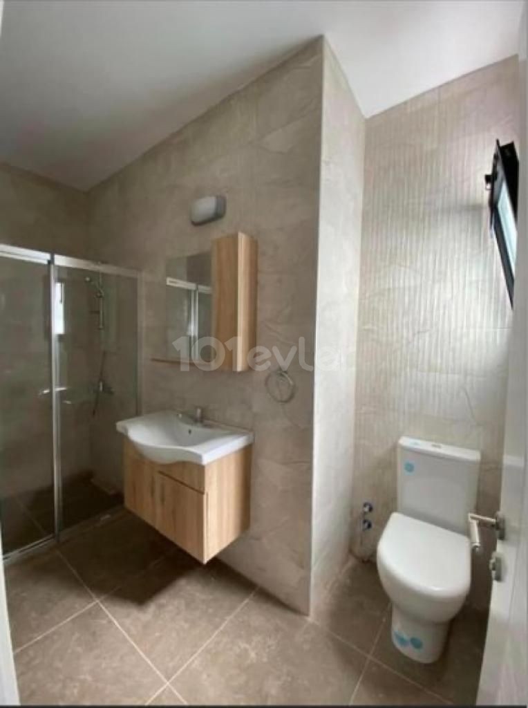 LAST 130M2 3+1 NEW FLAT IN LEFKOSA DEGIRMENLIK