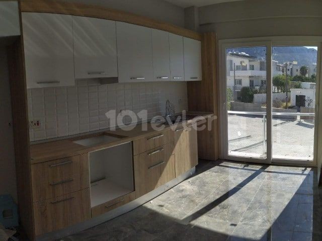 Flat For Sale in Alsancak, Kyrenia