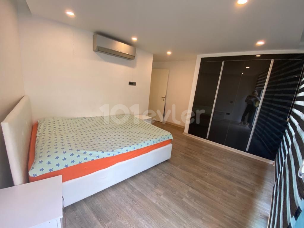 Flat To Rent in Yukarı Girne, Kyrenia