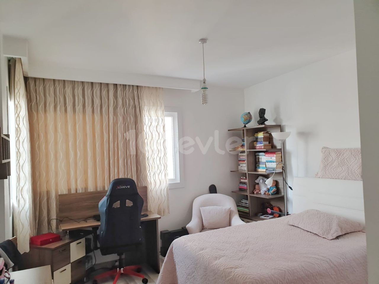 120m2 2+1 Girne Merkezde Havuzlu Lüks Daire