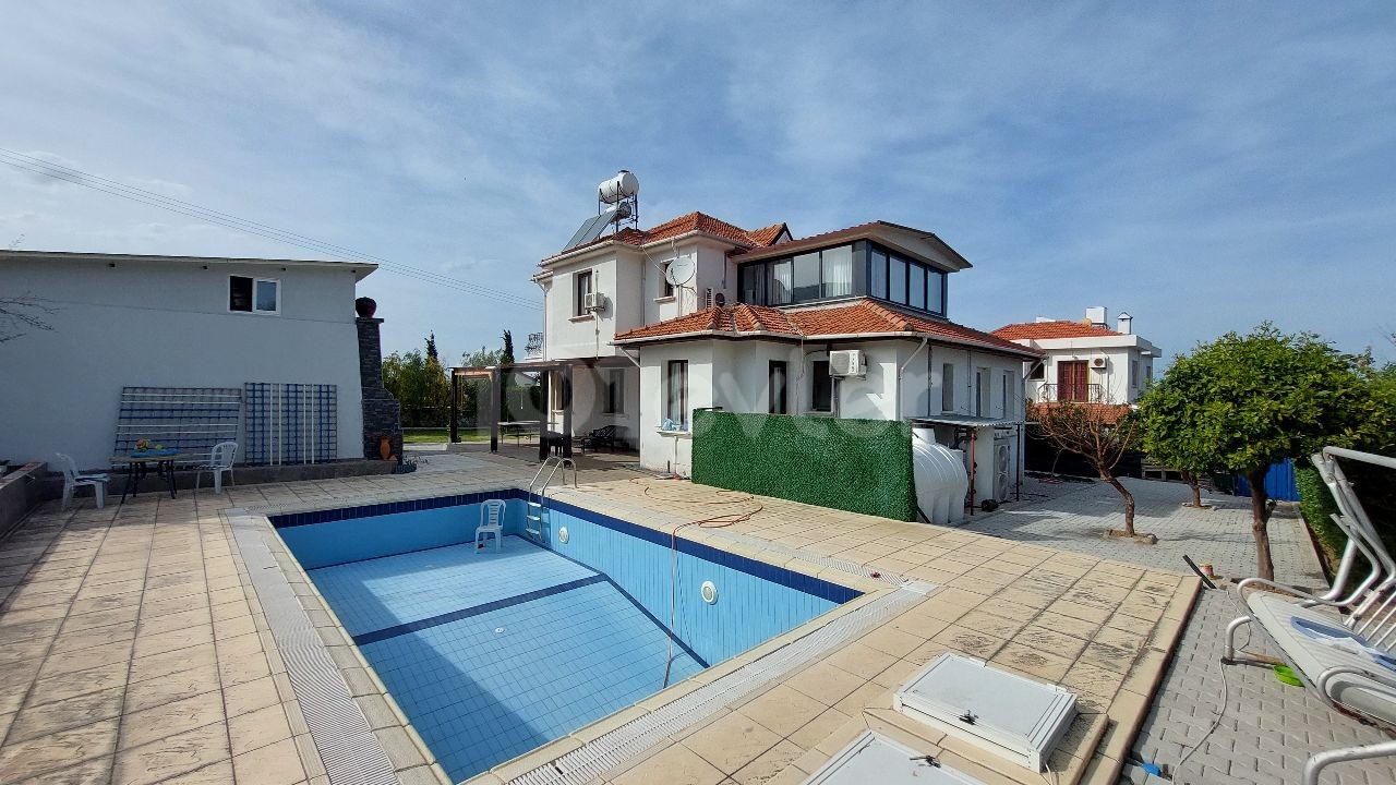 PRIVATE FOR RENTAL WITH GARDEN POOL IN ALSANCAK, KYRENIA