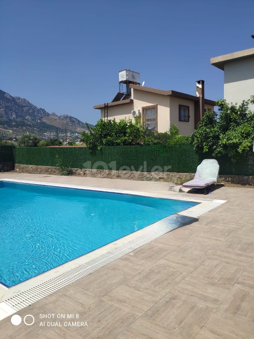 Villa With Private Pool Near The Sea For Rent