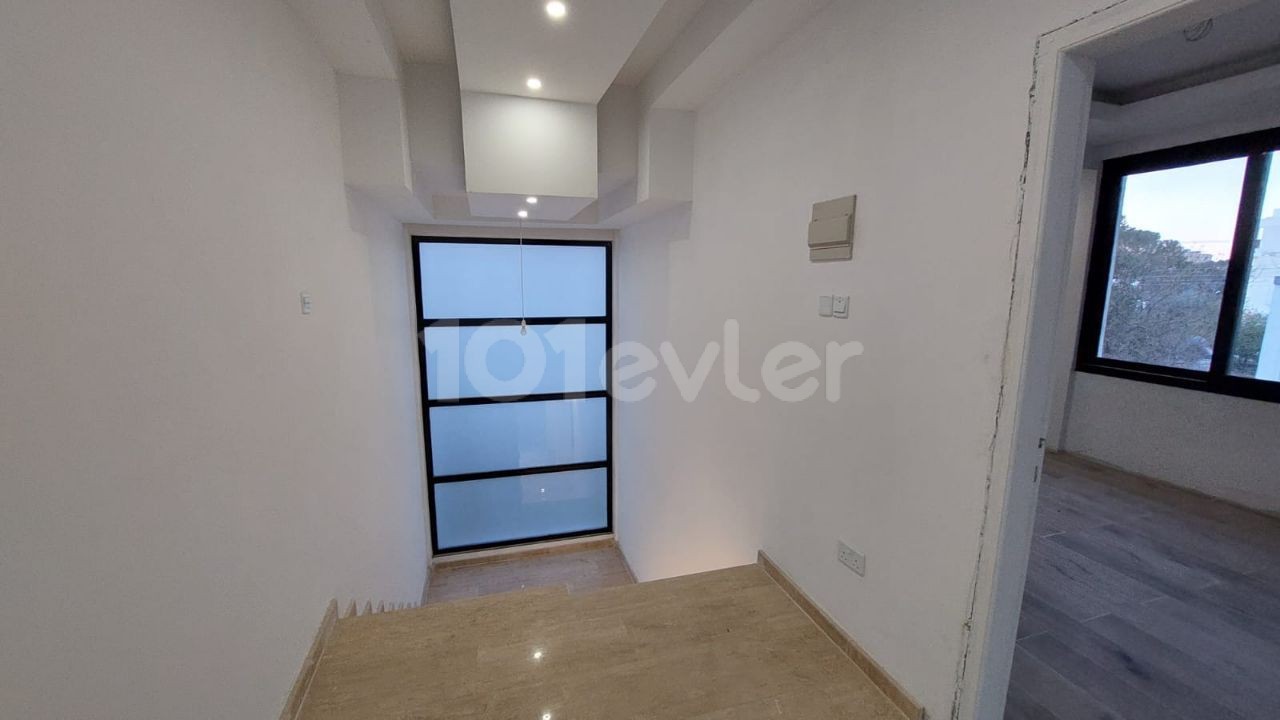 Kaçmaz Fırsat - 4+2 Lüks Villa - Eşdeğer Koçan