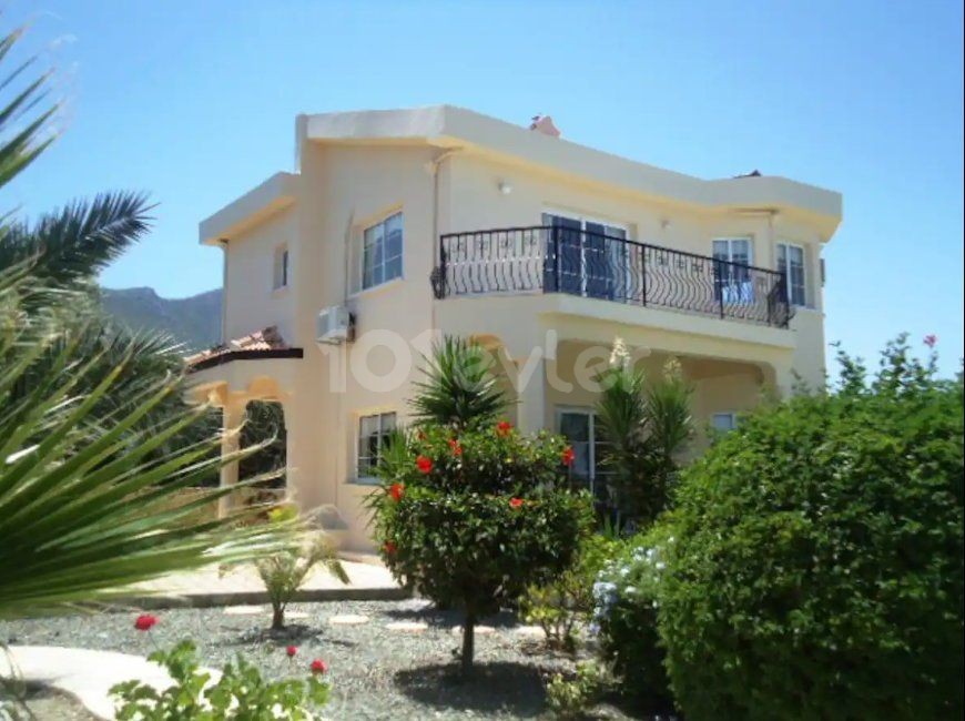 DO NOT MISS THIS OPPORTUNITY --- AMAZING Villa for the Price of 1400m2 Land -