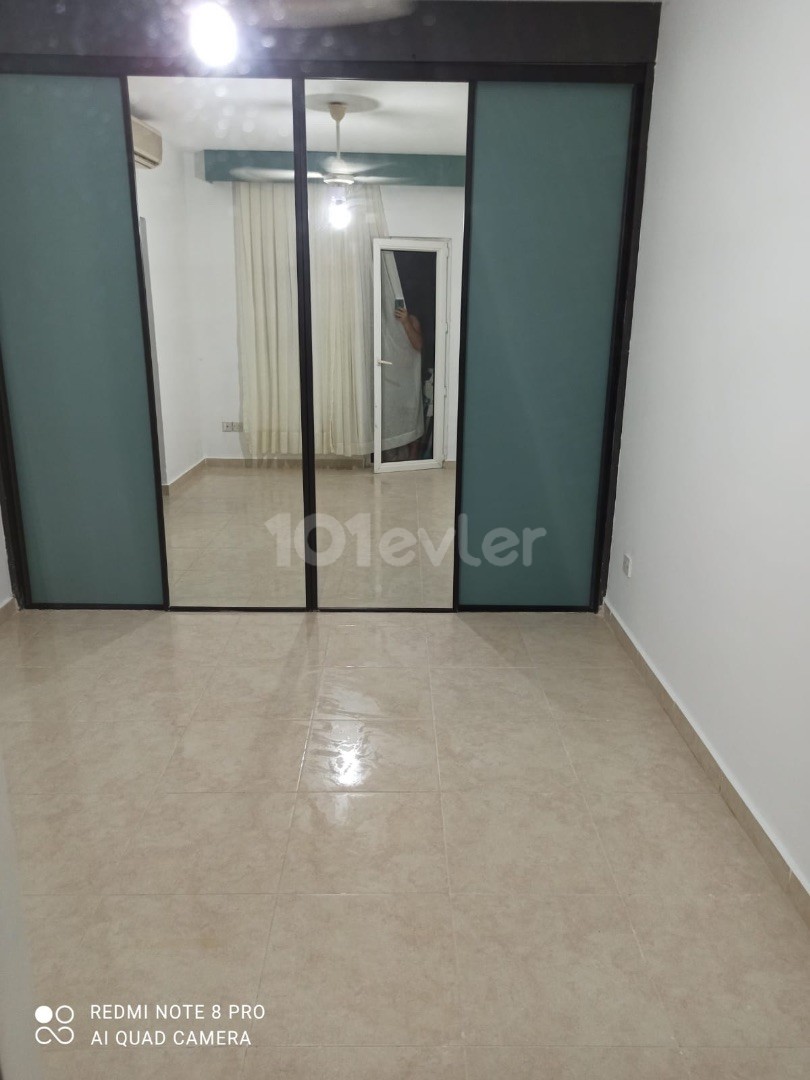 2+1 flat for sale in Kyrenia Kashgar region