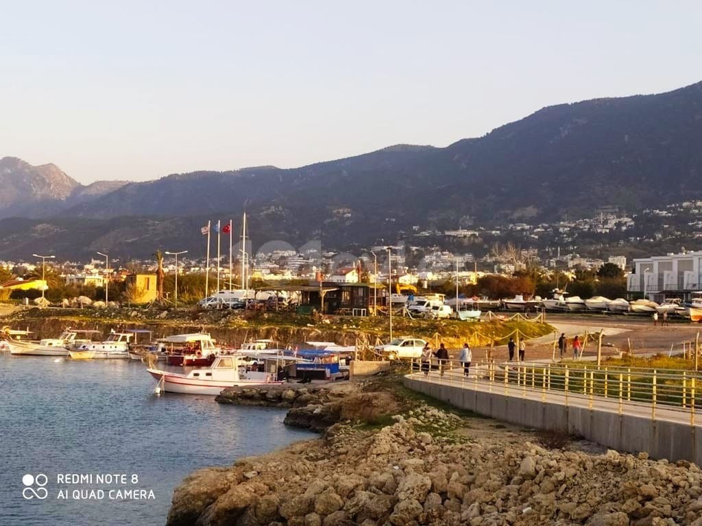 2+1 luxury apartment for rent near the sea in Kyrenia Lapta region