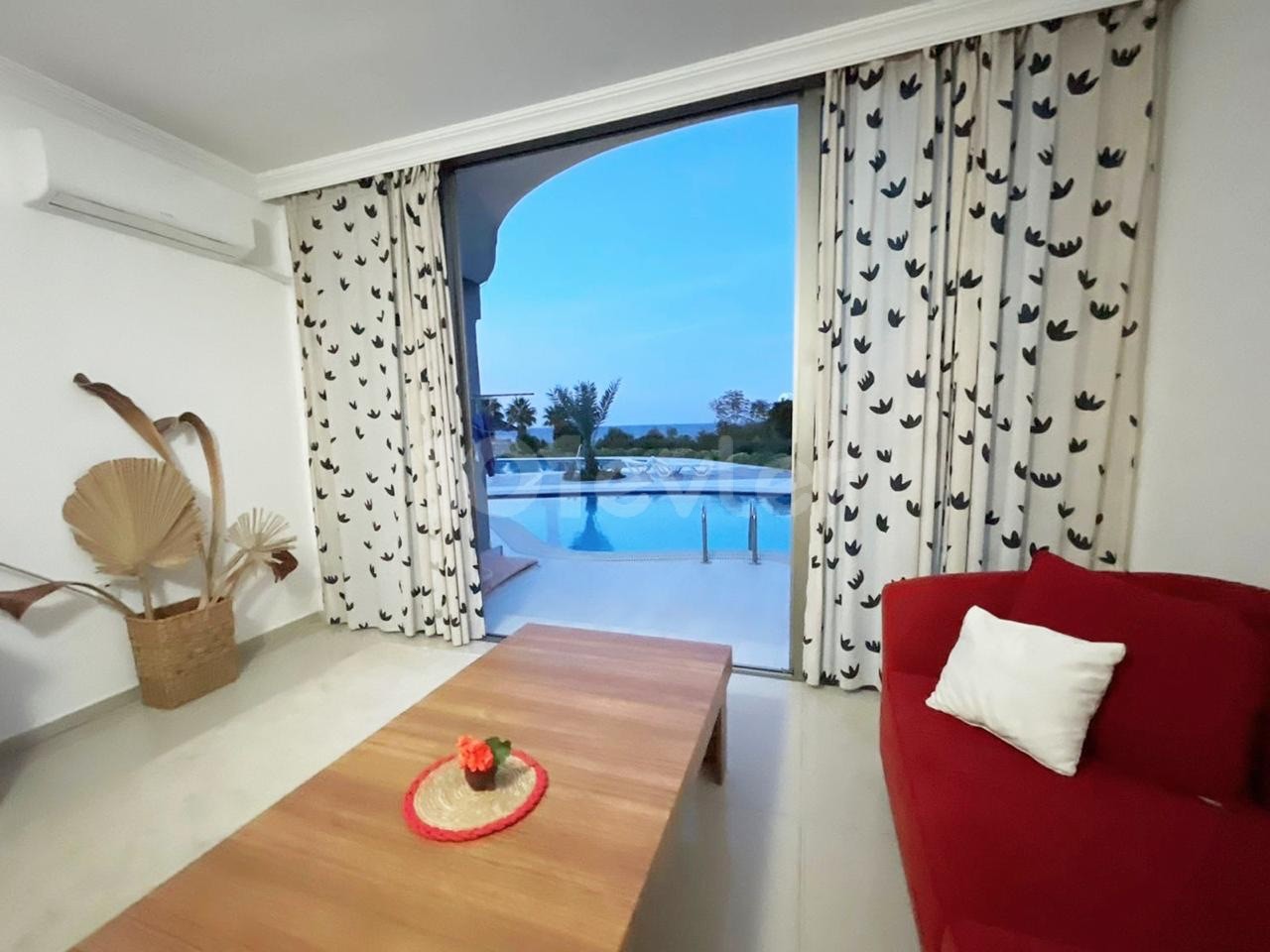 3+1 luxury flat for rent in Kyrenia Edremit area