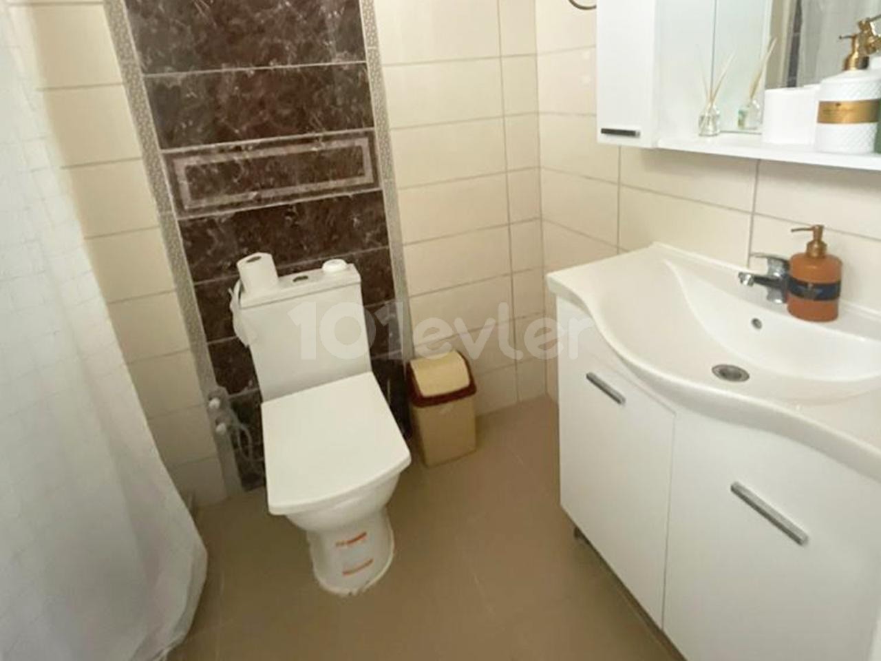 3+1 luxury flat for rent in Kyrenia Edremit area