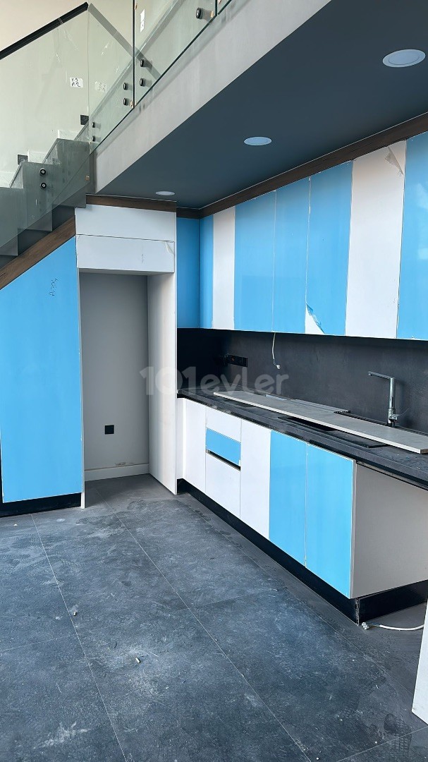 3+1 loft flat for sale in Girne Karaoğlanoğlu area