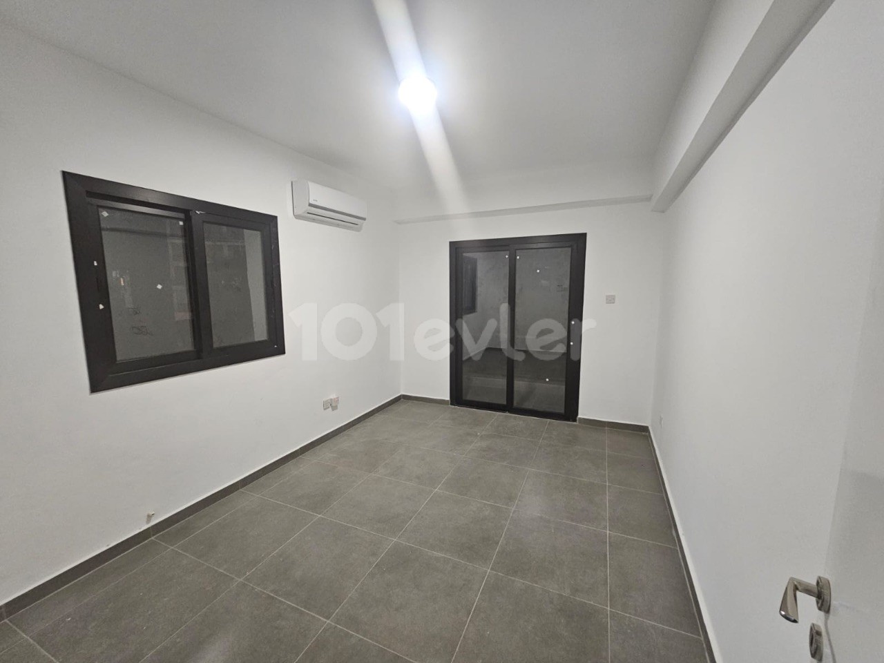 2-storey building for sale in Kyrenia center