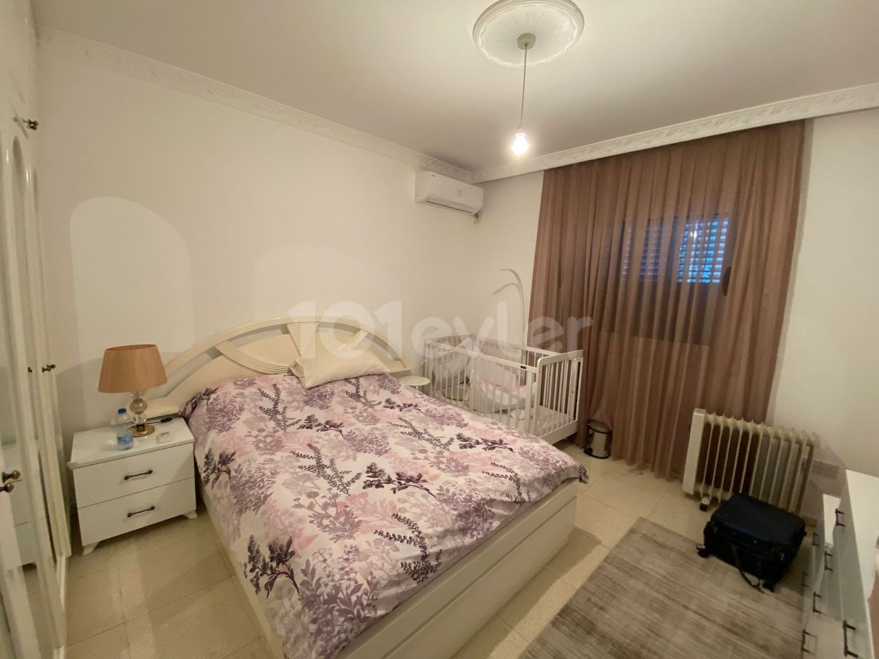 Kıbrıs Girne Merkez'de kiralık 3+1 full  eşyalı Daire