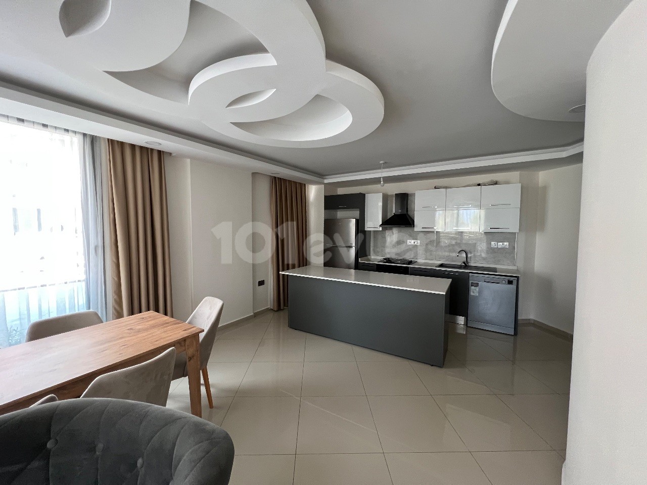 CYPRUS KYRENİA CENTER ULTRA LUXURIOUS 3+1 FLAT FOR RENT