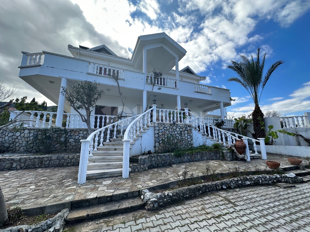 ویلا برای اجاره in Girne Merkez, گیرنه