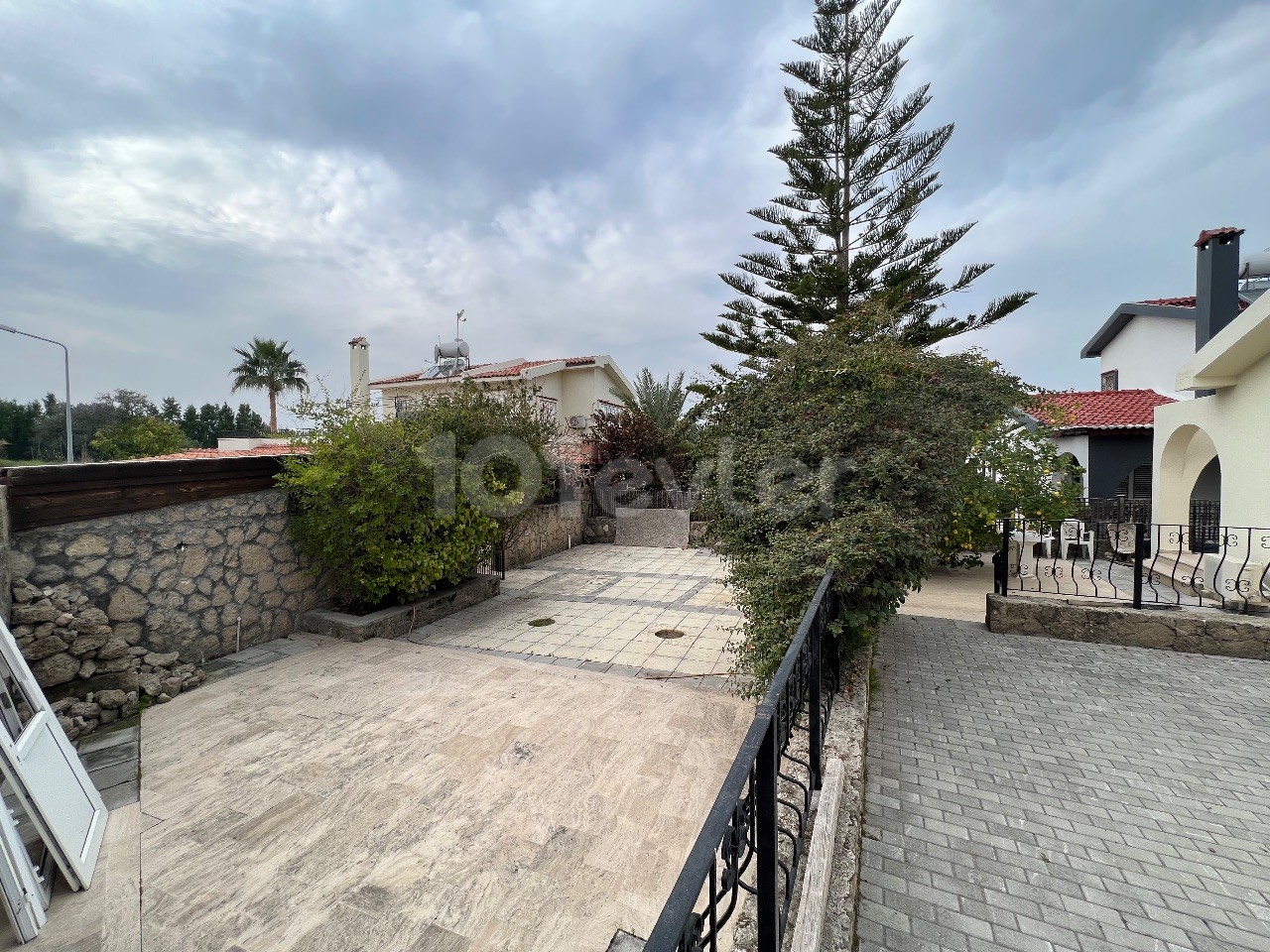 Zu verkaufen 2+1 Villa mit Luxus und Blick in Doğanköy, Kyrenia, Zypern