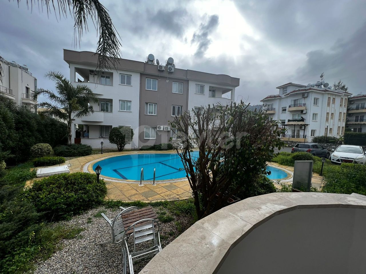 1+1 Wohnung mit Garten und Pool zur Miete in Alsancak - Kyrenia - Zypern