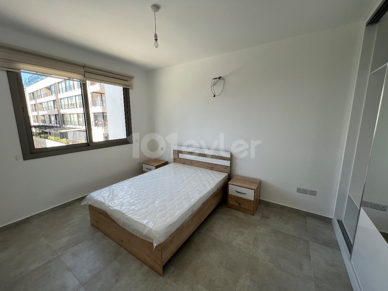 Kıbrıs Girne Merkez’de Kar Market Bölgesinde Kiralık Full Eşyalı 2+1 Daire