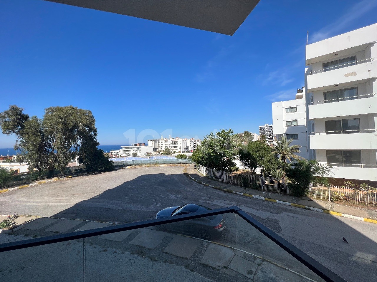 3+1 Seafront Flat For Rent In The Center of Kyrenia, Cyprus