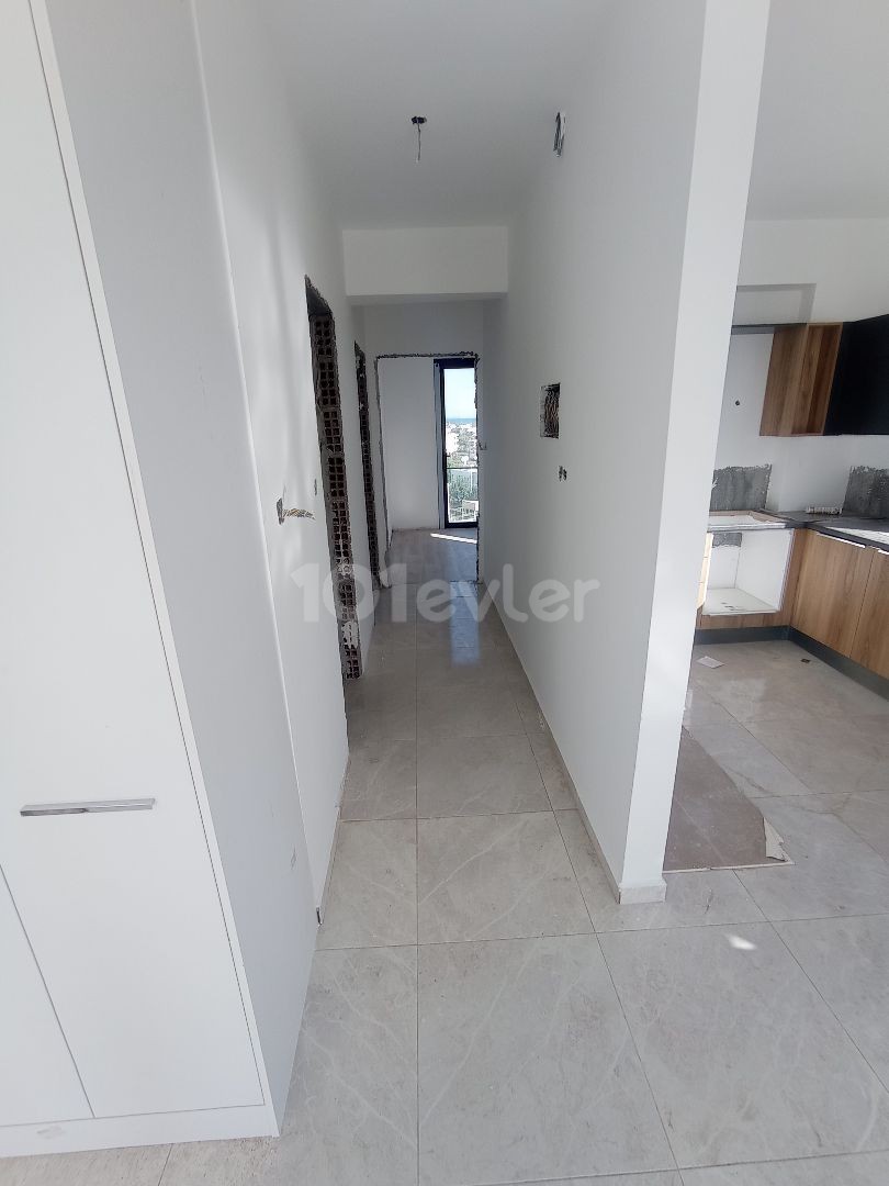 Last 2+1 Spacious Apartment for Sale Close to Yeniboğaziçi's Eyva Circle 