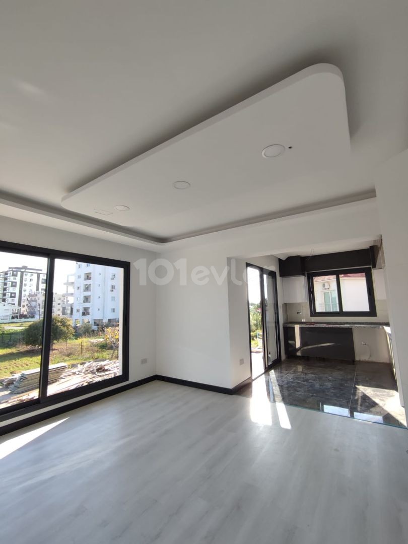 2+1 and 3+1 Affordable Apartments in a Complex with Pool in Yeniboğaziçin 