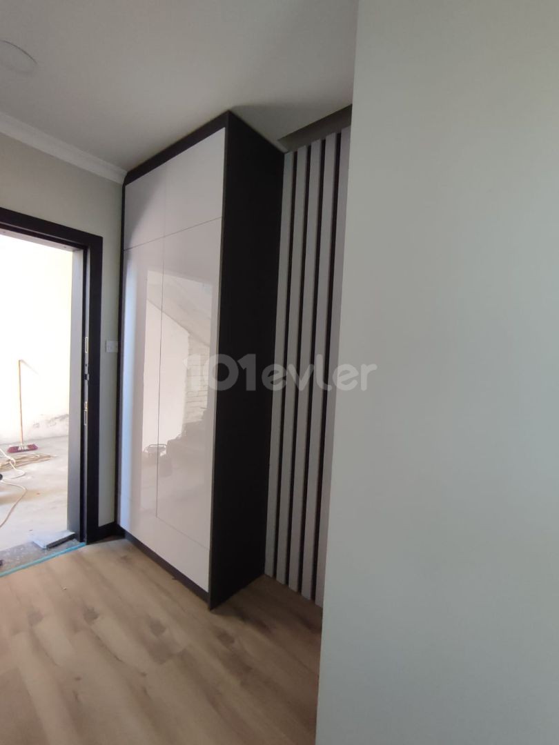 2+1 and 3+1 Affordable Apartments in a Complex with Pool in Yeniboğaziçin 