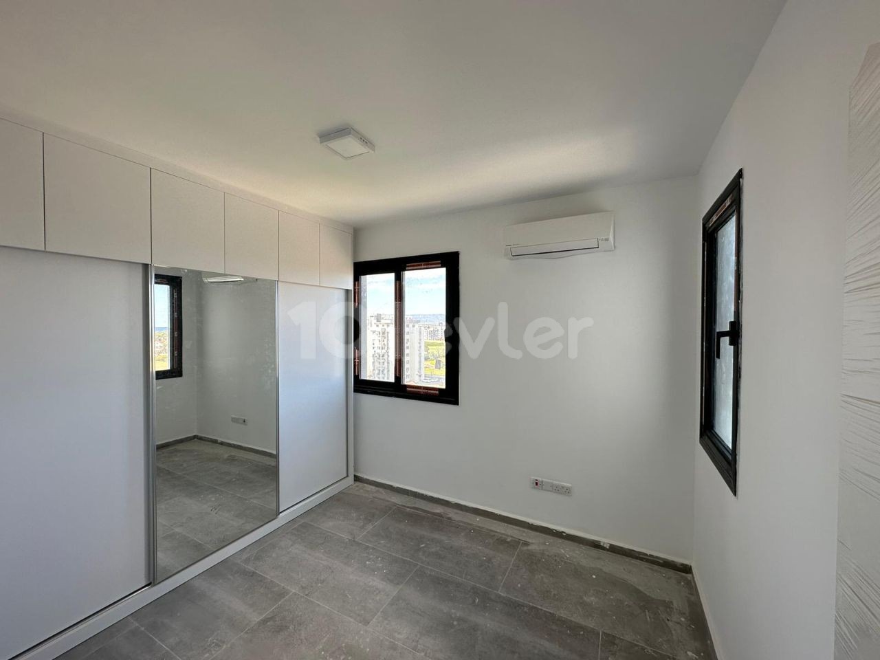 Yeniboğaziçi 2+1(80m2) Luxus-Wohnung 