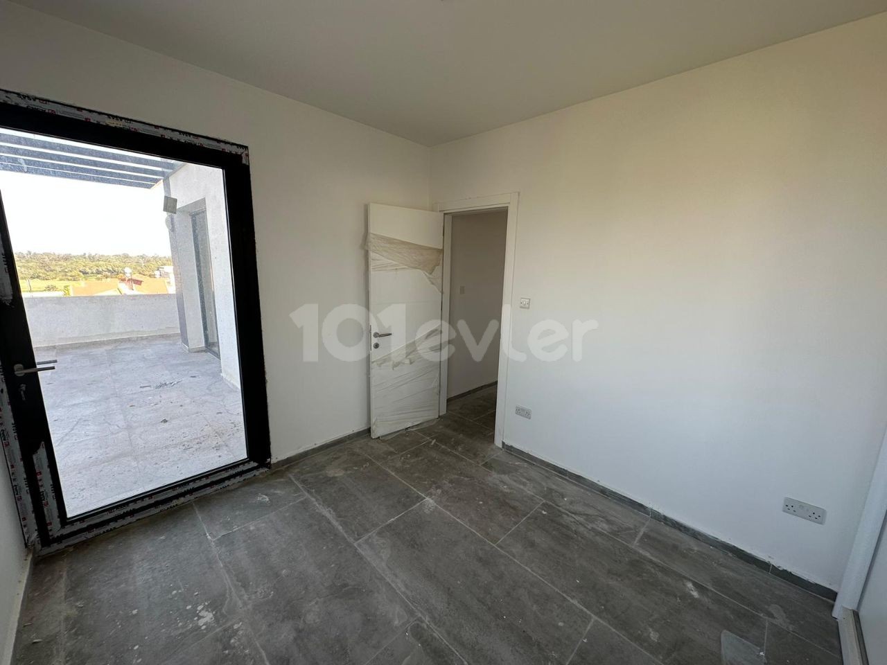 Yeniboğaziçi 2+1(80m2) Lüks Daire 